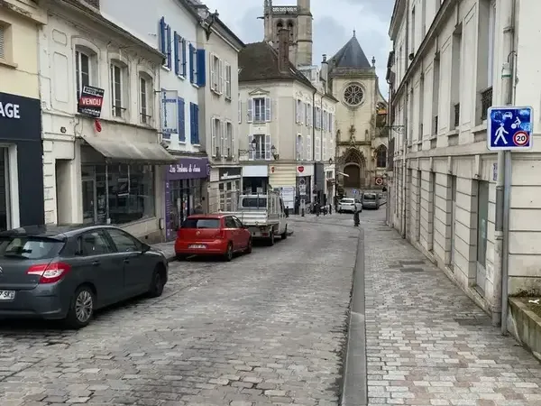 Photo Commerce à Melun au prix de 130 000€