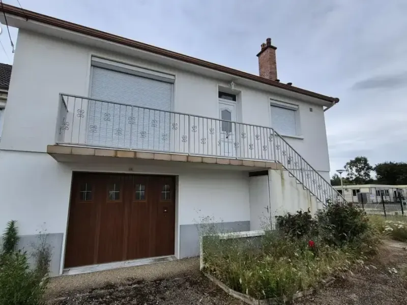 Photo Maison à La Suze-Sur-Sarthe au prix de 130 000€