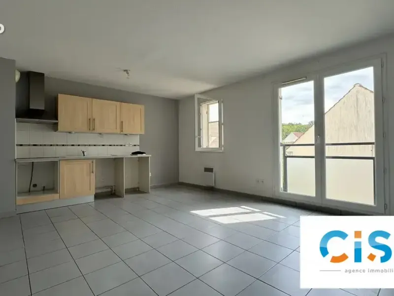 Photo Appartement à Verneuil-En-Halatte au prix de 148 000€