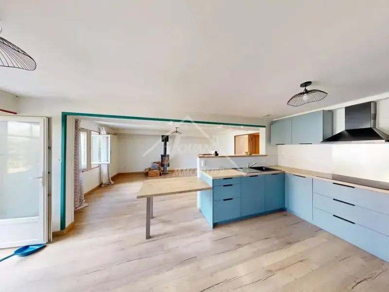 Photo Maison à Bellenaves au prix de N/C