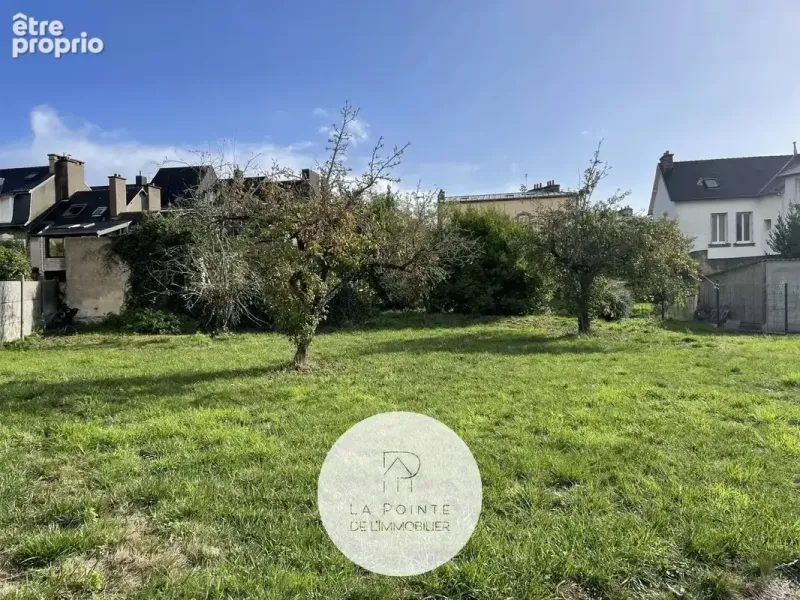 Photo Terrain à Saint-Brieuc au prix de 94 880€