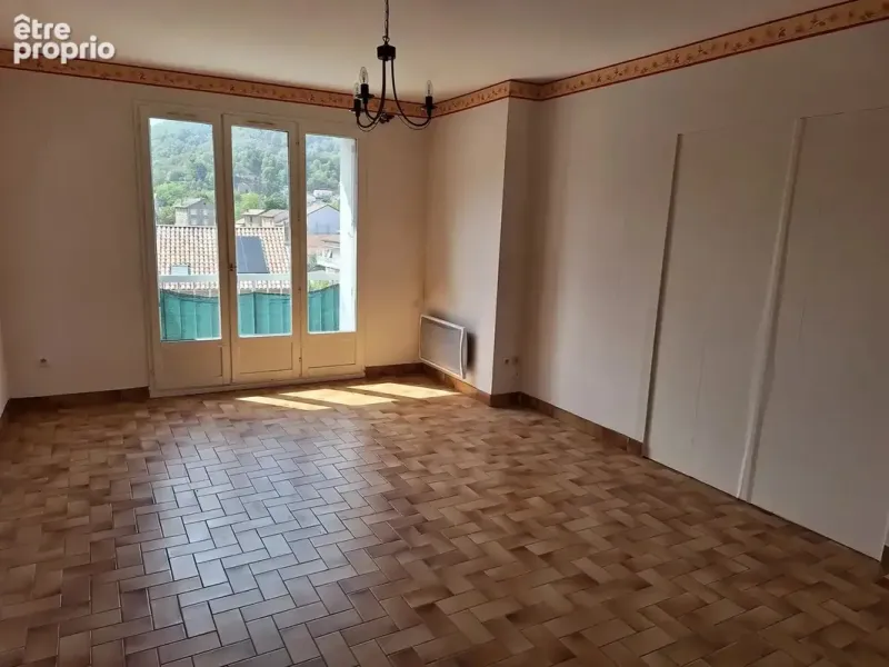 Photo Appartement à Lamastre au prix de 145 000€