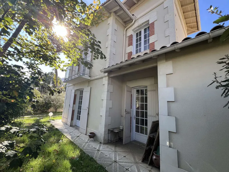 Photo Maison à Royan au prix de 549 000€