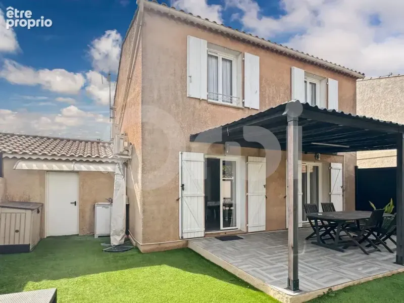 Photo Maison à La Crau au prix de 390 000€
