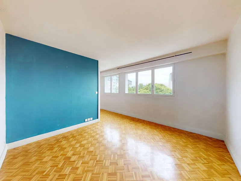 Photo Appartement à Saint-Denis au prix de 165 000€