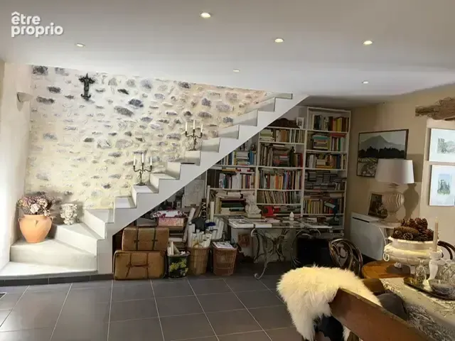 Photo Maison à Alba-La-Romaine au prix de 323 000€
