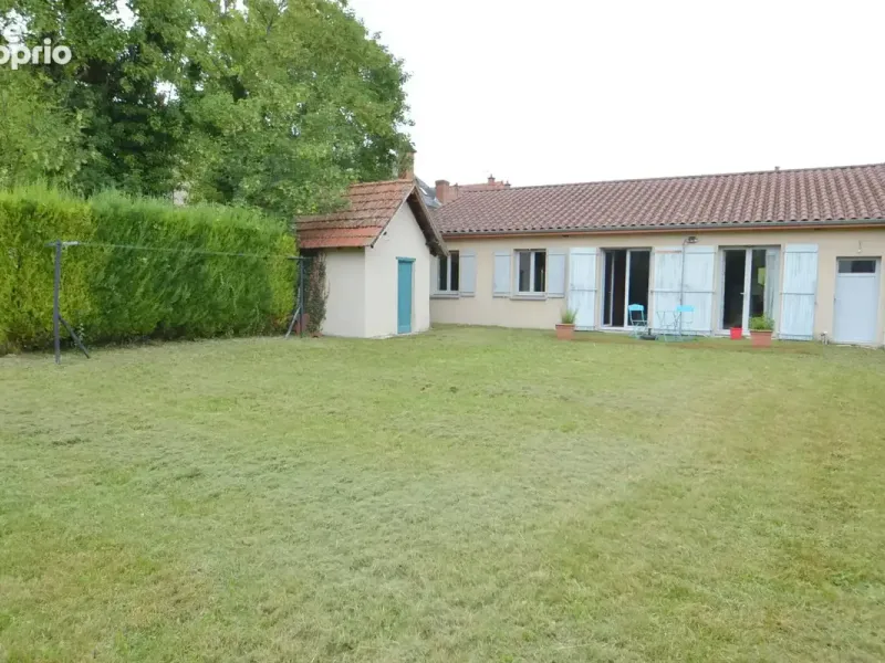 Photo Maison à Gannat au prix de 199 000€