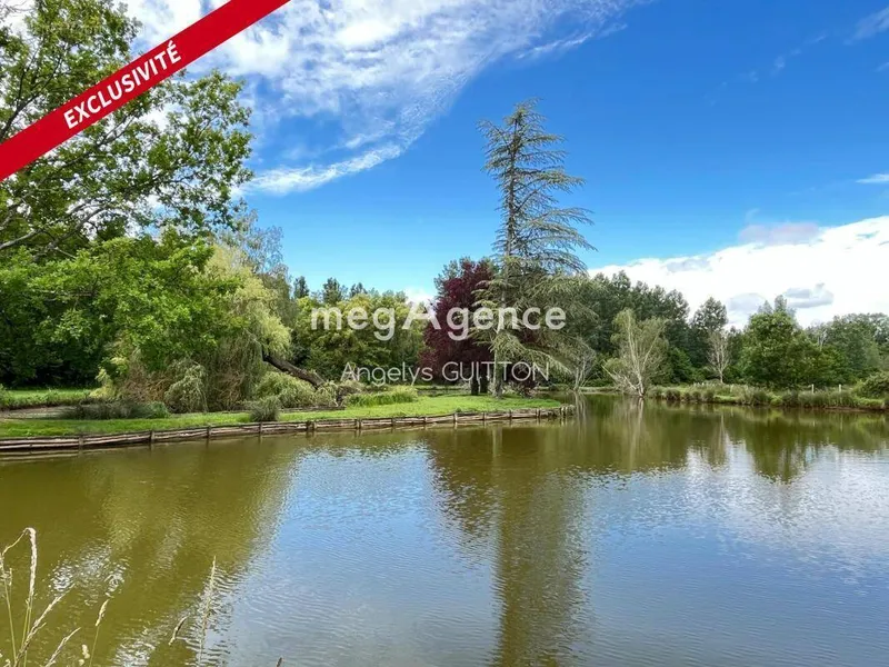 Photo Terrain à Neuvillalais au prix de 42 500€