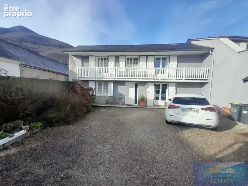 Photo Maison à Saint-Pe-De-Bigorre au prix de 243 000€