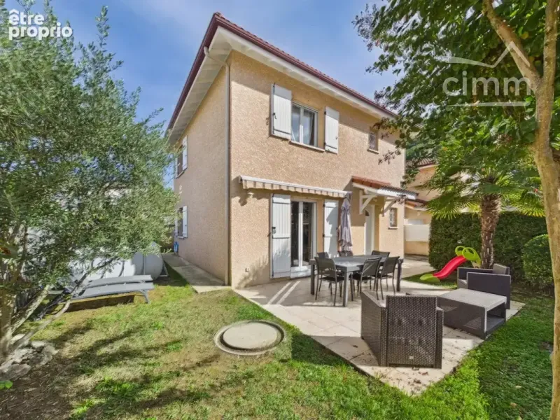 Photo Maison à Le Versoud au prix de 429 000€