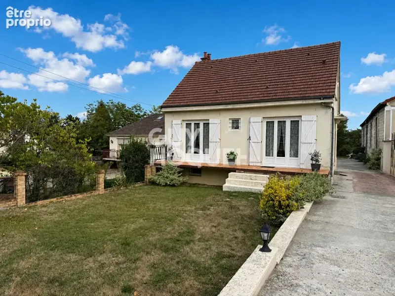Photo Maison à Cambronne-Les-Ribecourt au prix de 215 000€