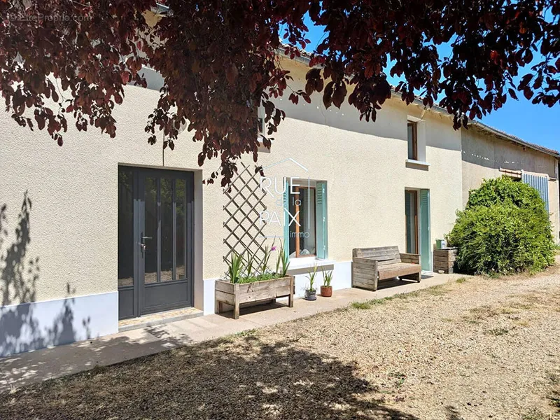 Photo Maison à Champigny-Le-Sec au prix de 234 500€
