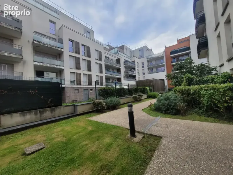 Photo Appartement à Villiers-Le-Bel au prix de 135 000€