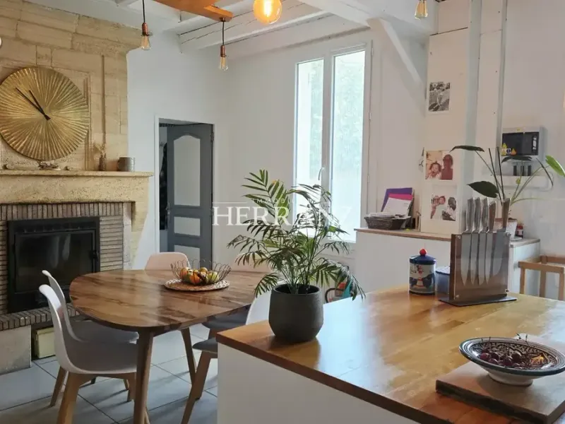 Photo Maison à Sainte-Terre au prix de 257 000€