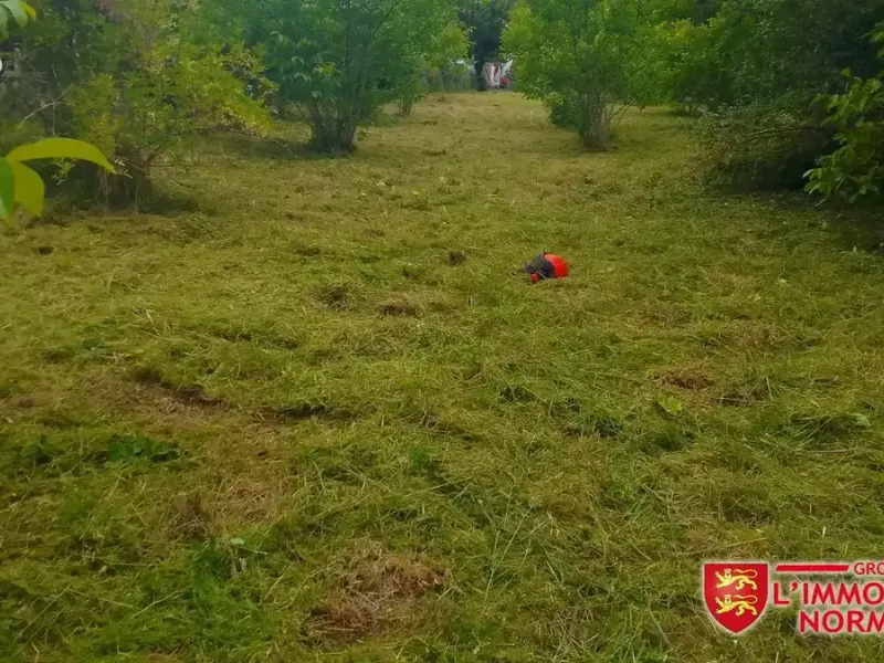Photo Terrain à Poses au prix de 220 000€
