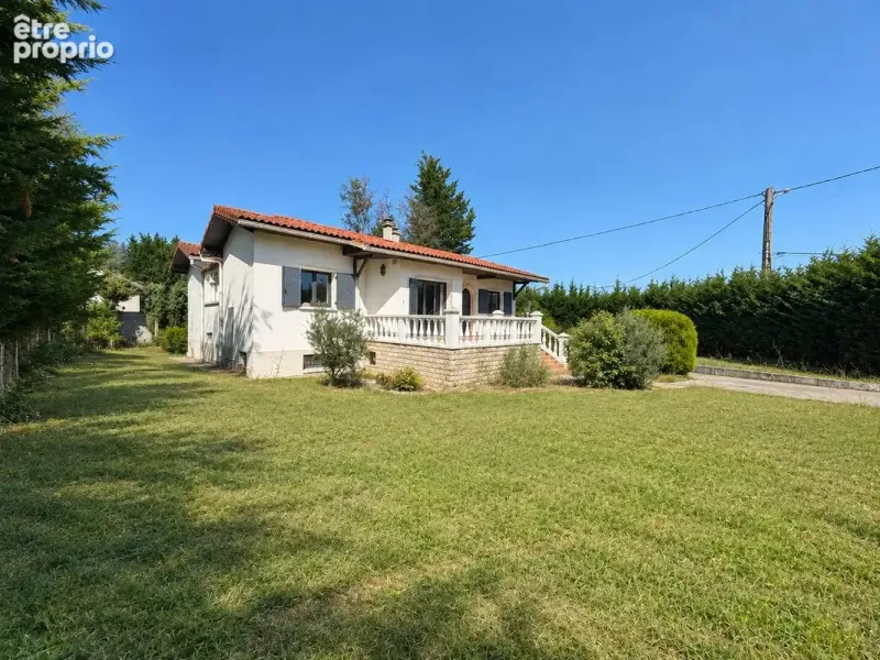 Photo Maison à Saint-Romain-De-Jalionas au prix de 315 000€