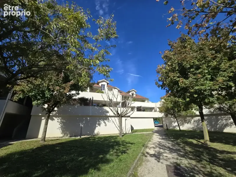 Photo Appartement à Sassenage au prix de 335 000€