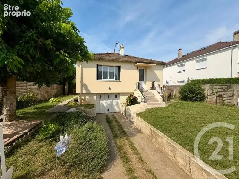 Photo Maison à Saint-Mard au prix de 289 000€