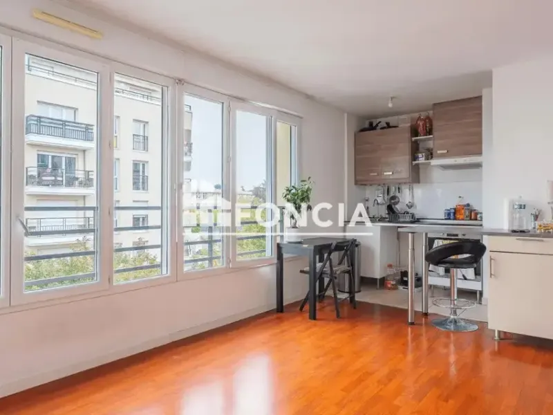 Photo Appartement à Noisy-Le-Grand au prix de 215 000€