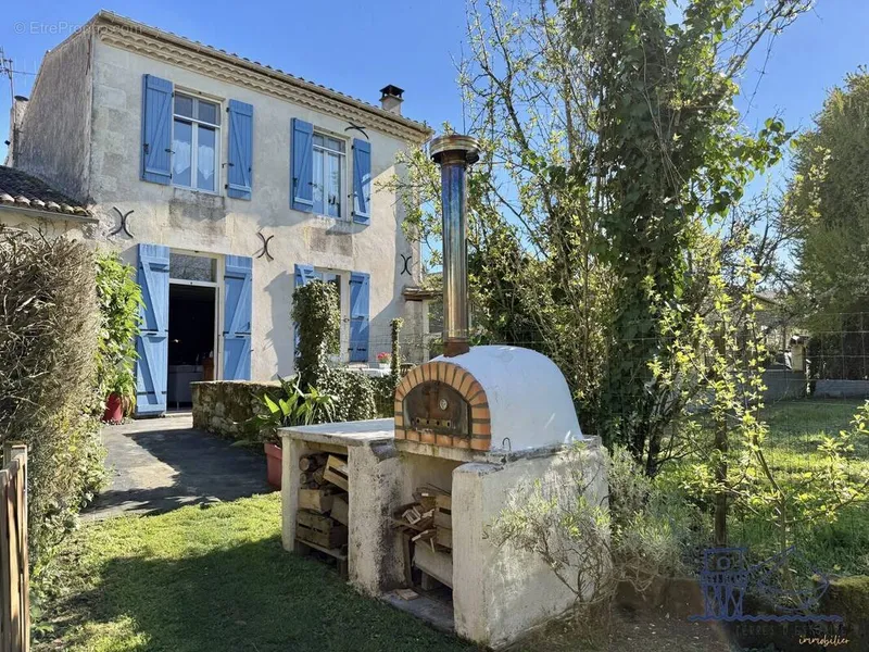 Photo Maison à Grezac au prix de 299 900€