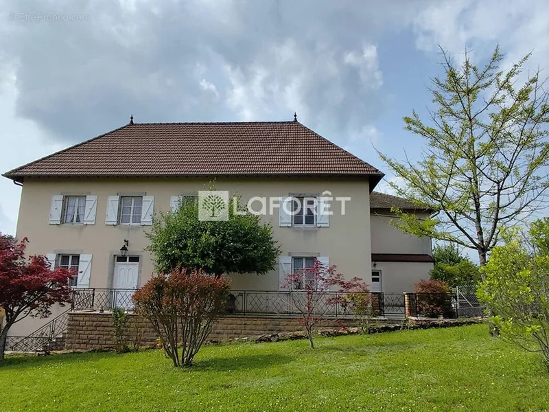 Photo Maison à Arbois au prix de 520 000€