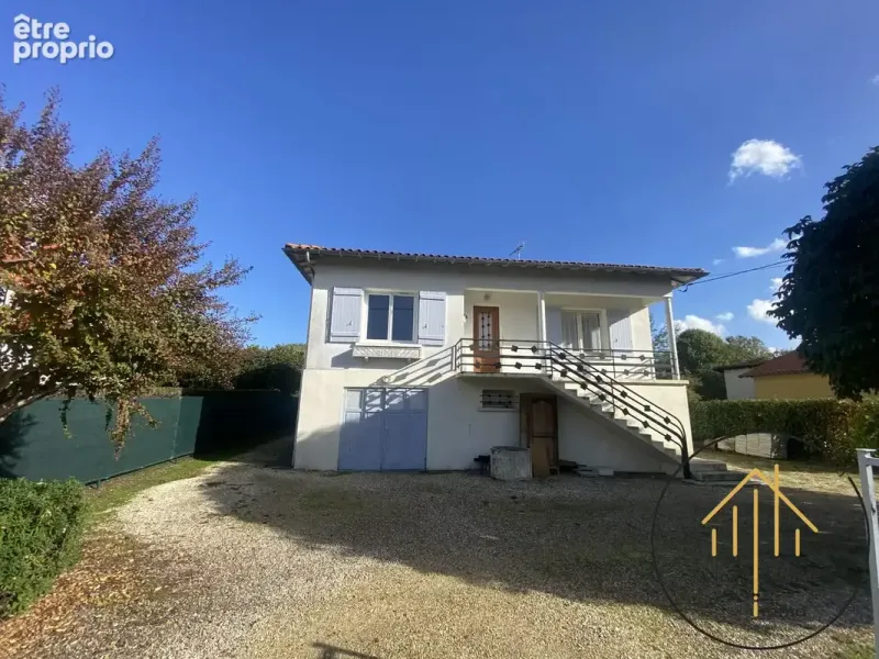 Photo Maison à Chalais au prix de 108 000€