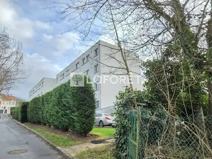 Photo Appartement à Villiers-Le-Bel au prix de 159 000€