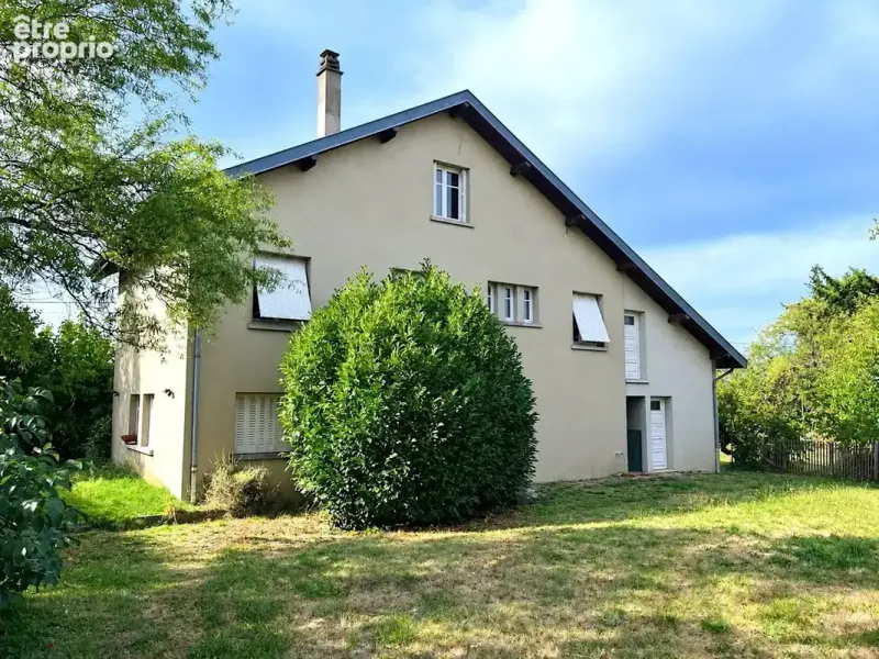 Photo Maison à Saint-Denis-Les-Bourg au prix de 179 000€