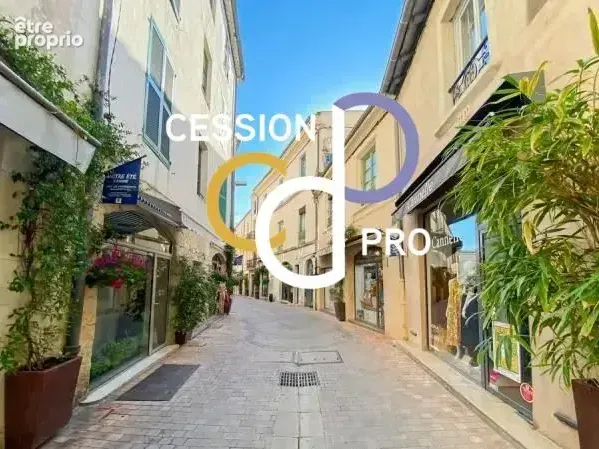 Photo Commerce à Nimes au prix de 64 000€