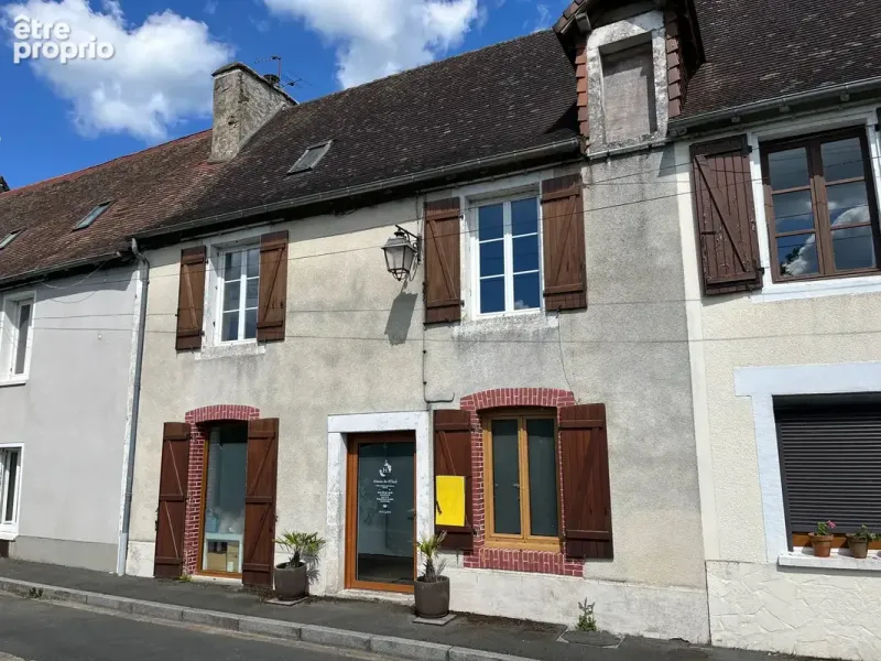 Photo Maison à Jumilhac-Le-Grand au prix de 95 000€