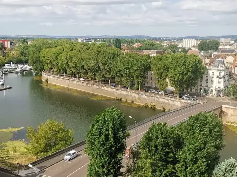 Photo Appartement à Chalon-Sur-Saone au prix de 97 000€