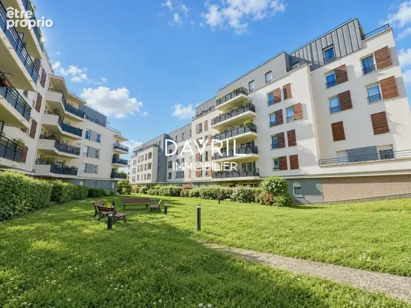 Photo Appartement à Eragny au prix de 215 000€