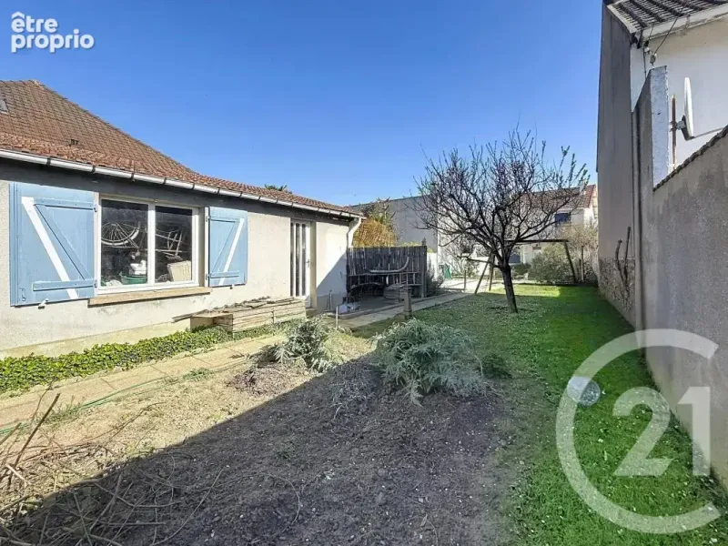 Photo Terrain à Choisy-Le-Roi au prix de 160 000€