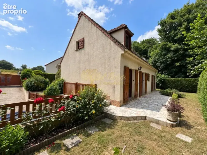 Photo Maison à La Queue-En-Brie au prix de 420 000€