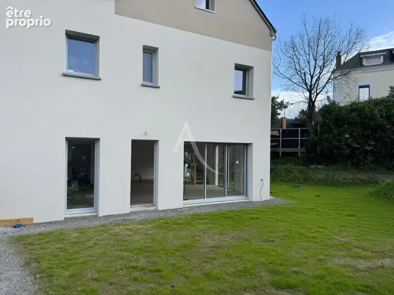 Photo Maison à Les Ponts-De-Ce au prix de 431 900€