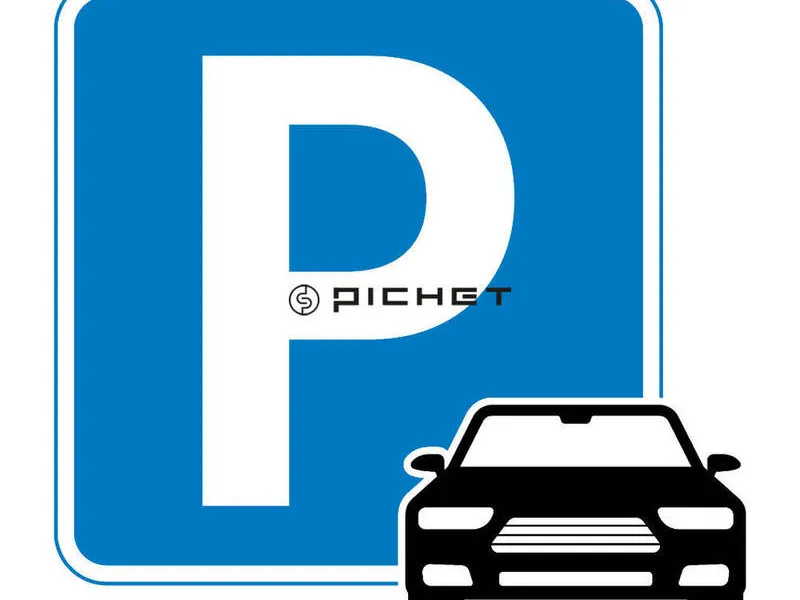 Photo Parking à Saint-Pierre-Du-Mont au prix de 6 500€