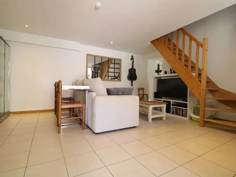 Photo Maison à Orlienas au prix de 258 000€