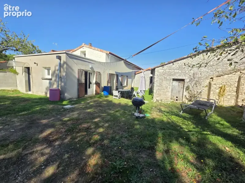 Photo Maison à Jardres au prix de 143 500€