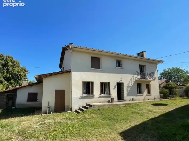 Photo Maison à Oradour-Sur-Vayres au prix de 144 450€