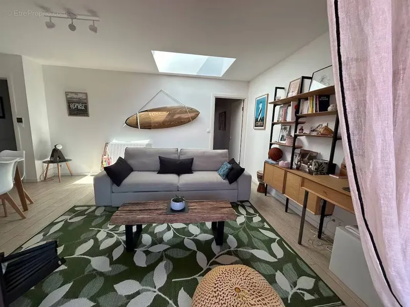 Photo Appartement à Saint-Julien-En-Born au prix de 495 000€