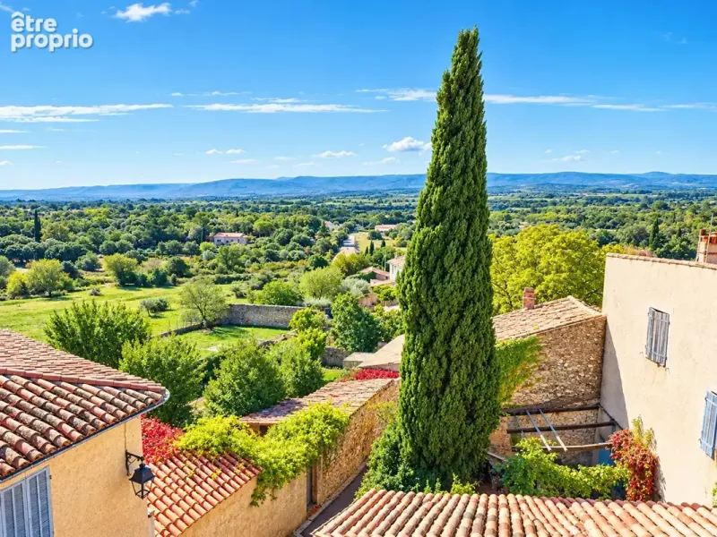 Photo Maison à Regusse au prix de 188 000€