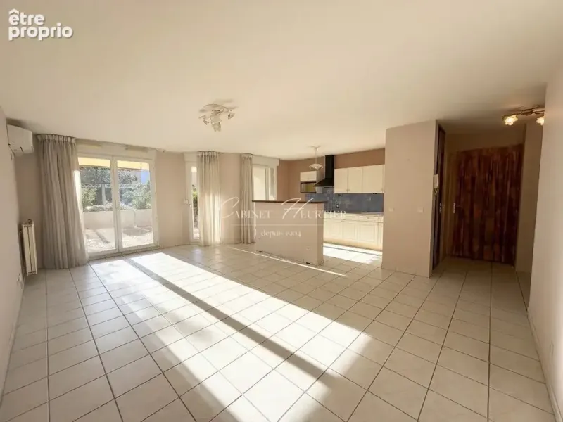 Photo Appartement à Echirolles au prix de 129 000€