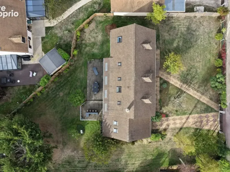 Photo Maison à Bullion au prix de 599 000€