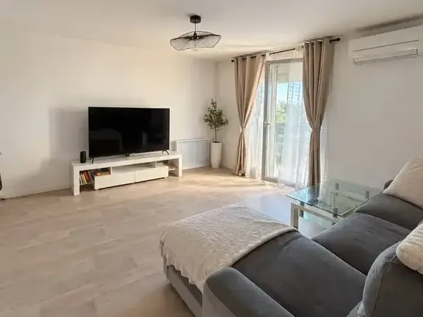 Photo Appartement à Montmagny au prix de 222 000€