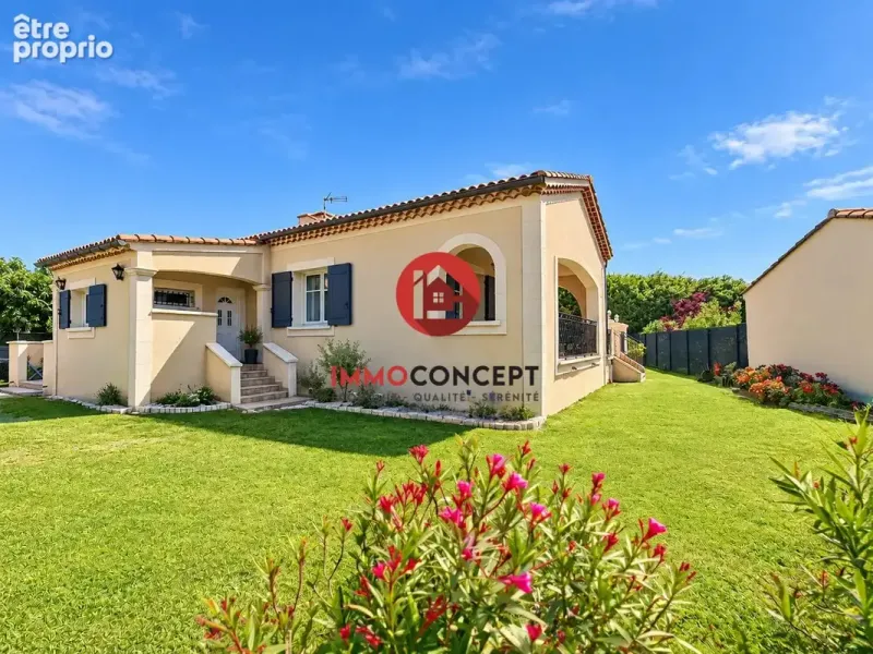 Photo Maison à Sauveterre au prix de 350 000€