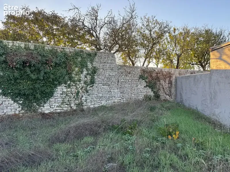 Photo Terrain à Sainte-Marie-De-Re au prix de 787 500€