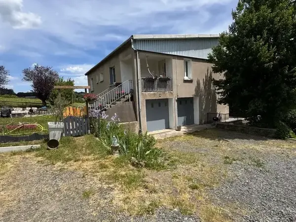 Photo Appartement à Saint-Flour au prix de 193 500€