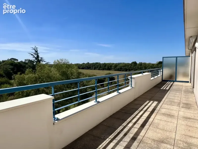 Photo Appartement à Les Ponts-De-Ce au prix de 243 800€