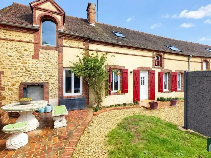 Photo Maison à Vert-En-Drouais au prix de 225 000€