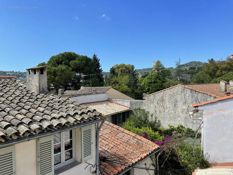 Photo Maison à Vallauris au prix de 264 000€